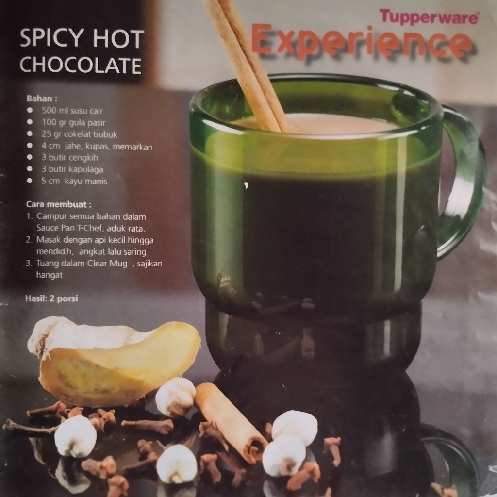 TUPPERWARE CLEAR GREEN MUG