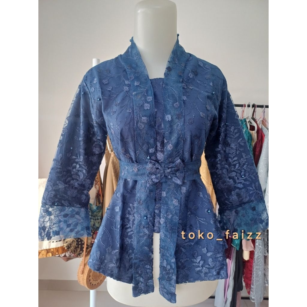Kebaya Tille/Kebaya Wisuda/Kebaya Biru/kebaya pesta/kebaya modern