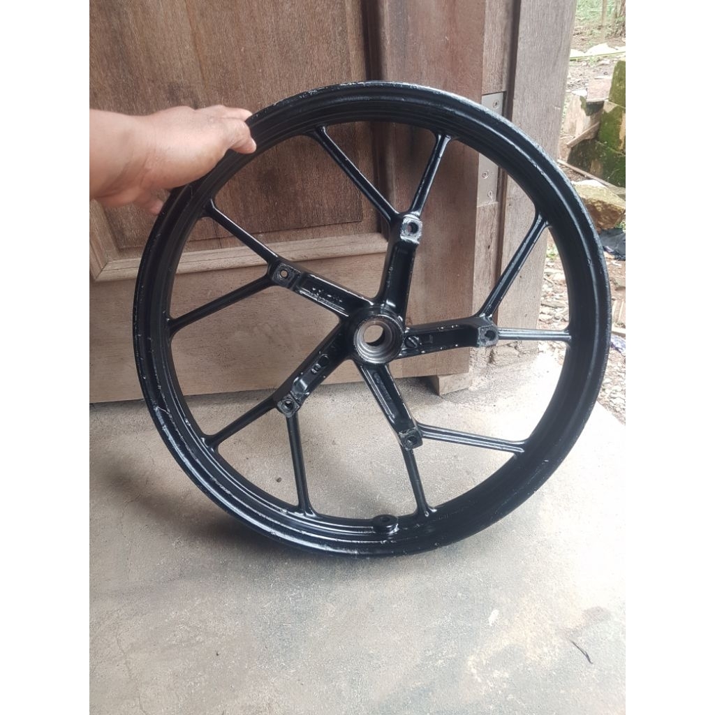 velg depan fu fi