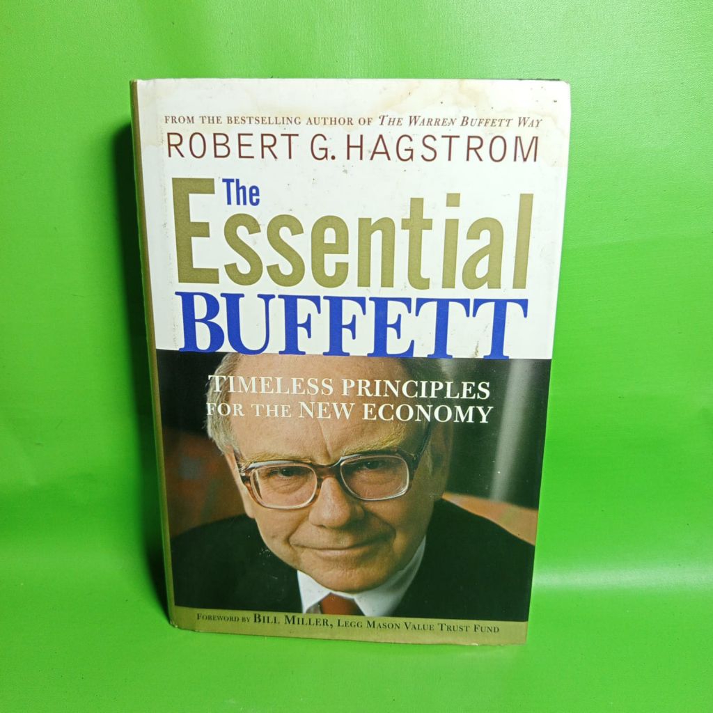 Buku The Essential Buffett - Robert G. Hagstrom [Original, Import]