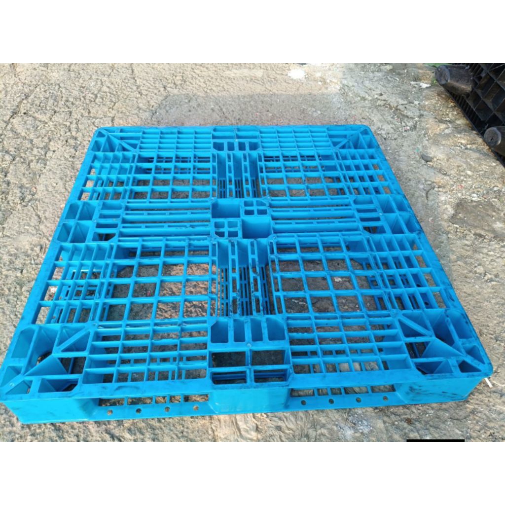 palet plastik 100x100x12biru