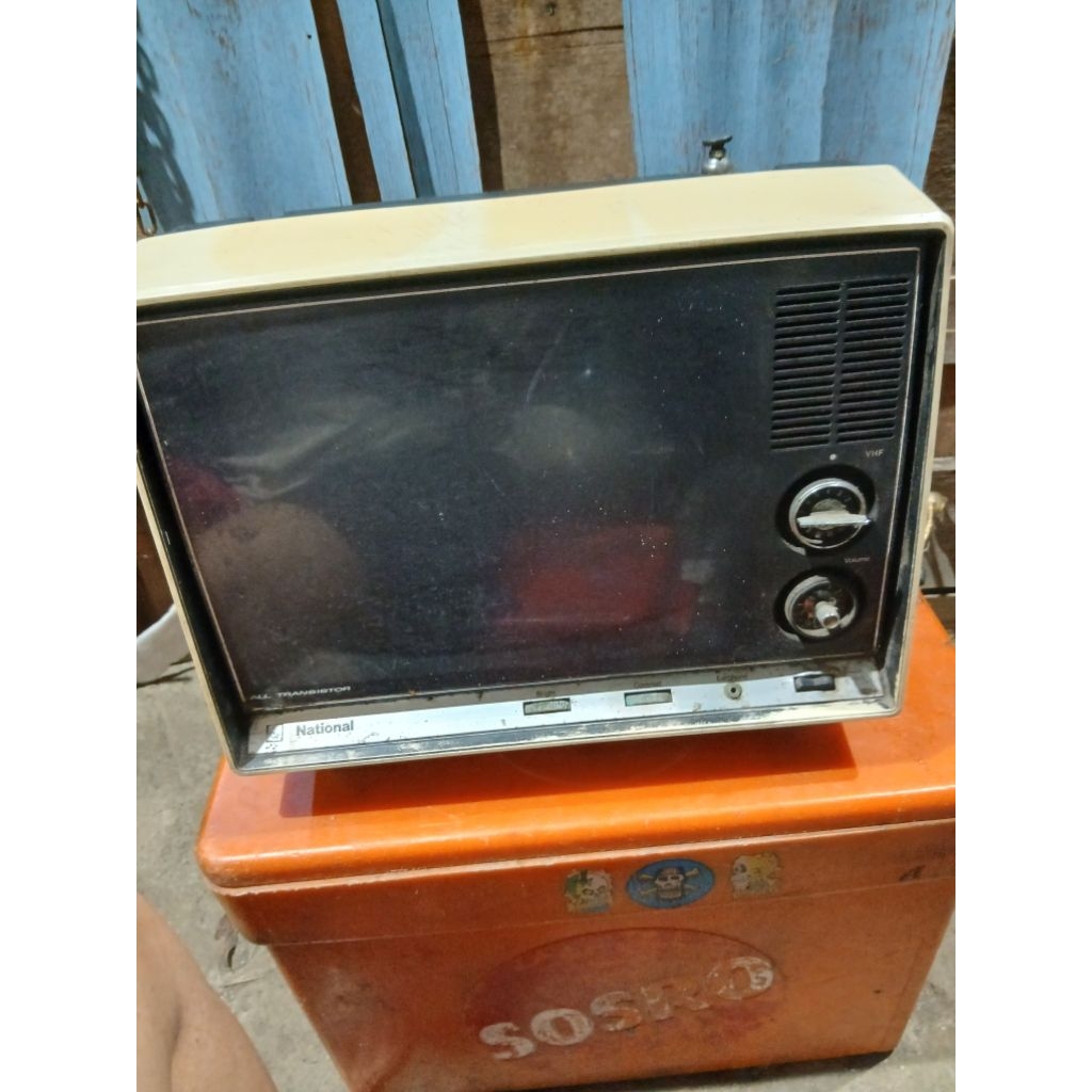 Hiasan meja tv national jadul 575rb jadul antik vintage lawas kuno  display dianggap mati