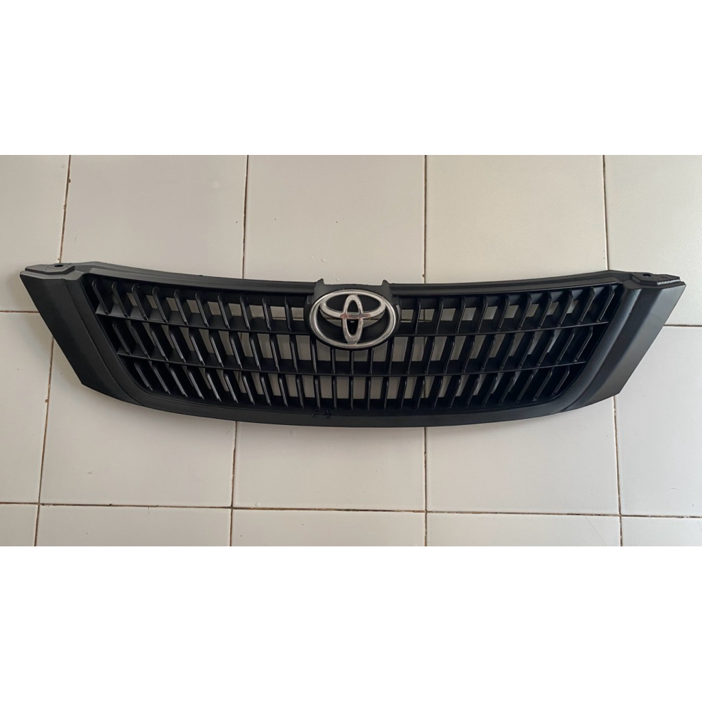 grill grille toyota innova 2008-2011 original second