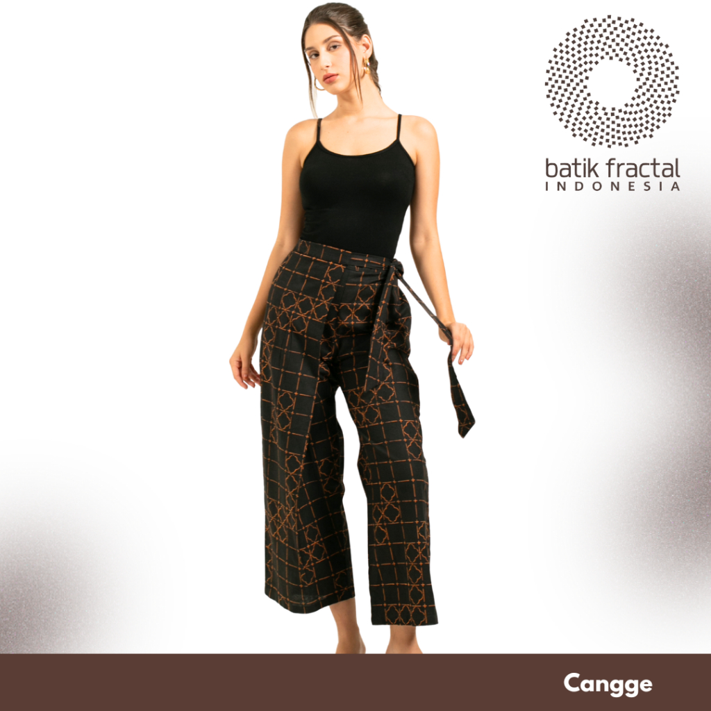 Batik Fractal Wrap Pants Wanita Bhavya Hitam Motif Cengkeh – Celana Lilit Batik Elegant Casual Forma