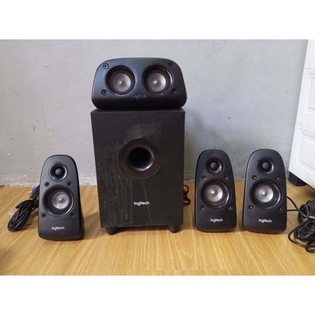 speaker surround logitech Z506 (second)