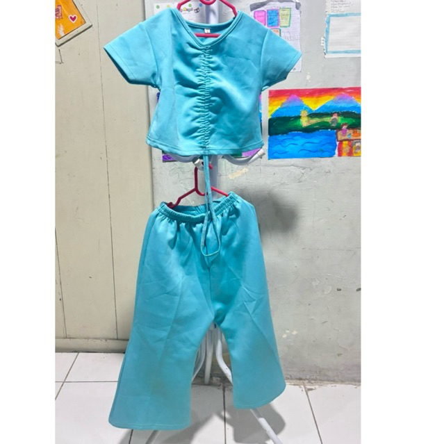 preloved setelan anak perempuan croptop cutbray tosca jasmine