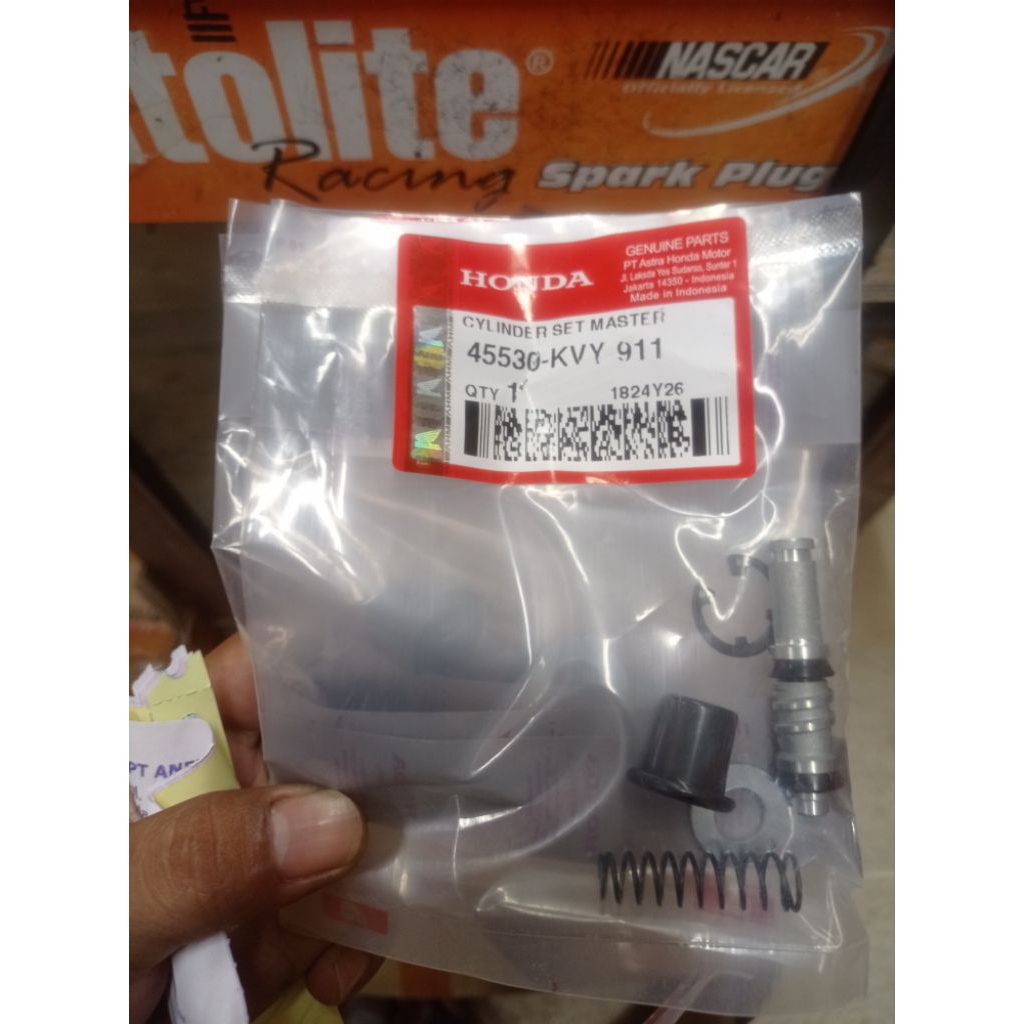 SIL MASTER REM KIT BEAT KARBU BEAT FI VARIO/VARIO TEKNO KARBU SCOPY  KARBU PCX ORIGINAL AHM