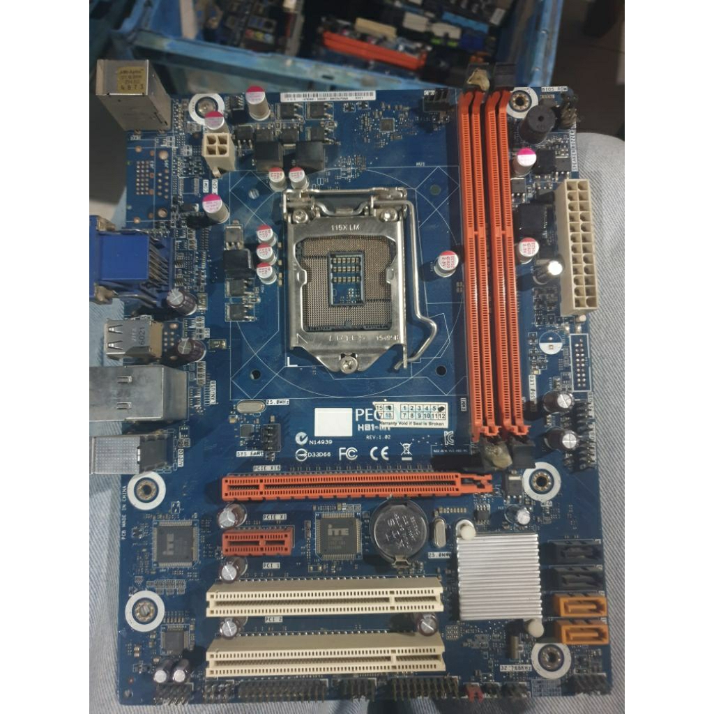 Mainboard H61 pilihan