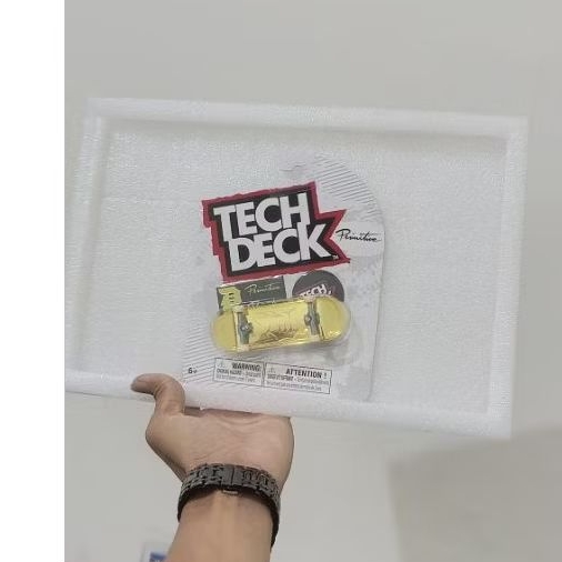 Tech Deck Ultra Rare Primitive Gold