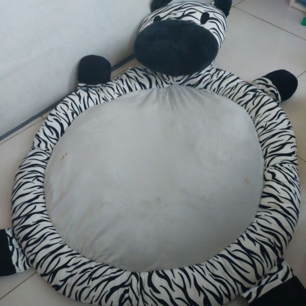 Sumimo Fluffy Animal Playmat Preloved