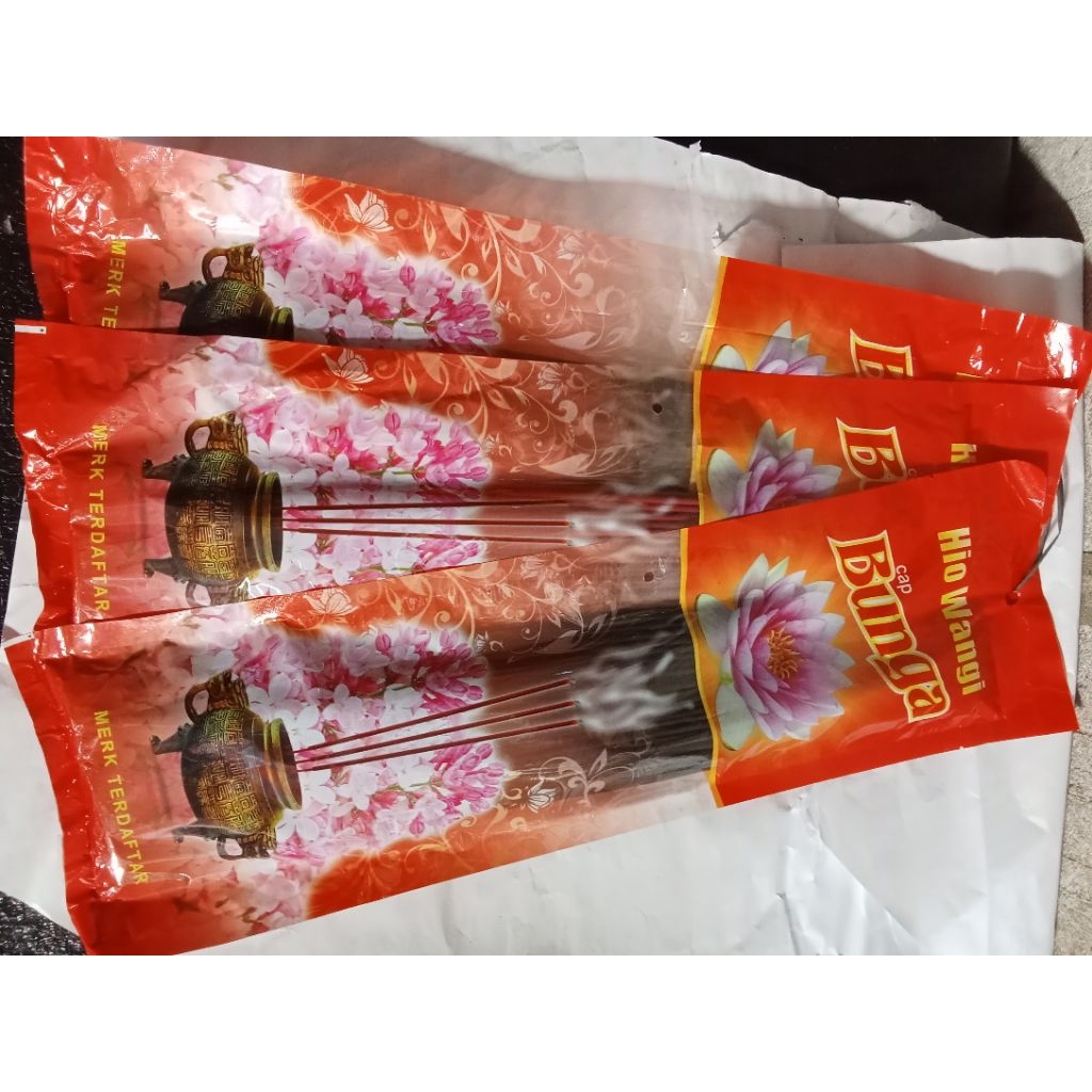 Hio Wangi Cap Bunga - Aroma Tahan Lama, Praktis Digunakan