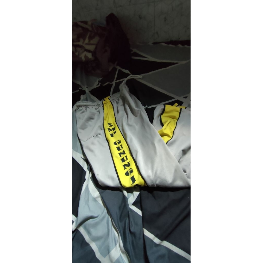 Seragam olahraga preloved SMP Gn cowo