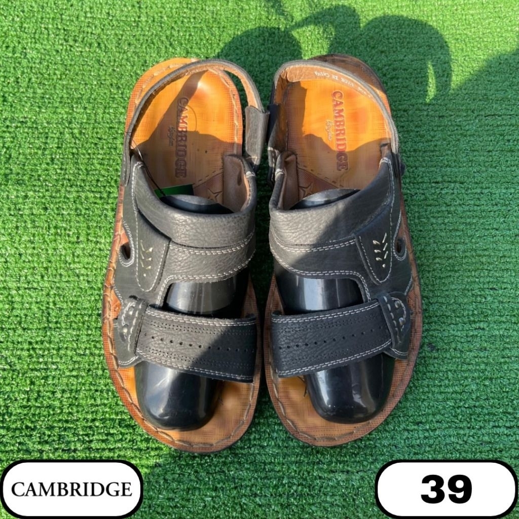 sandal kulit Cambridge Kingdom 39