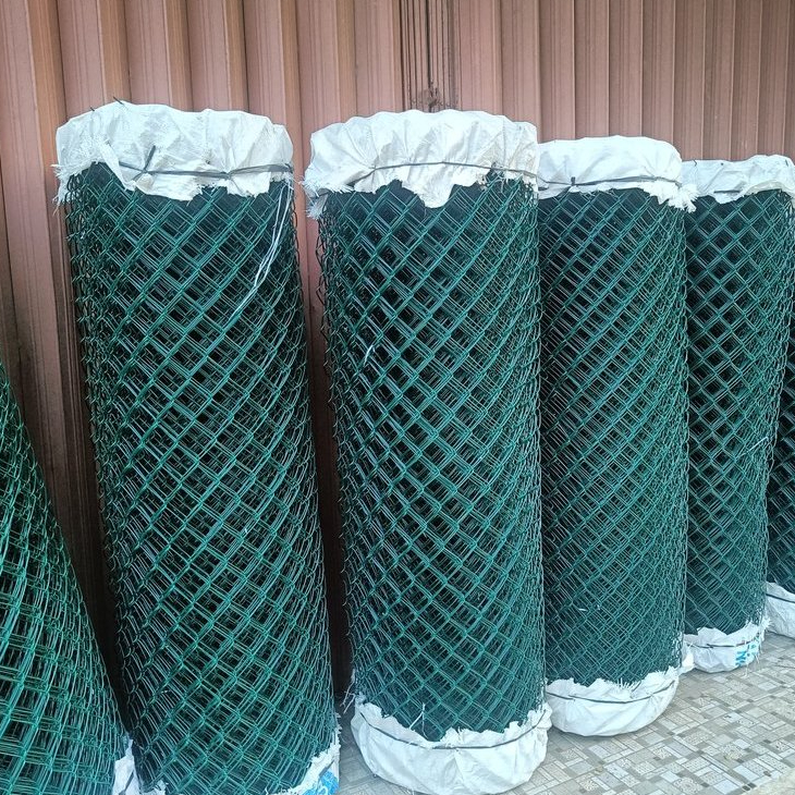 Kawat Harmonika PVC Tinggi 2.5 Meter Panjang 13 Meter Tebal 2.7mm