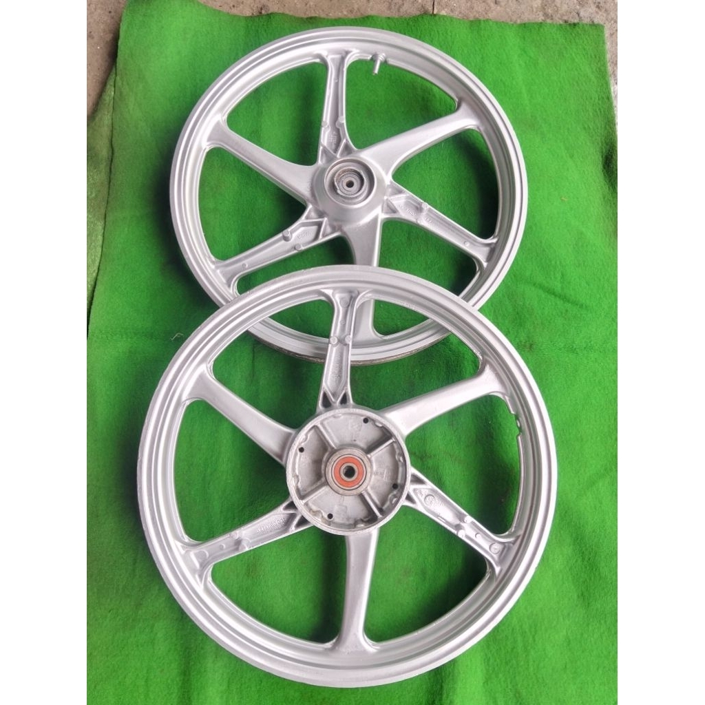 velg racing yamaha jupiter Z CW (cast wheel) original sepasang