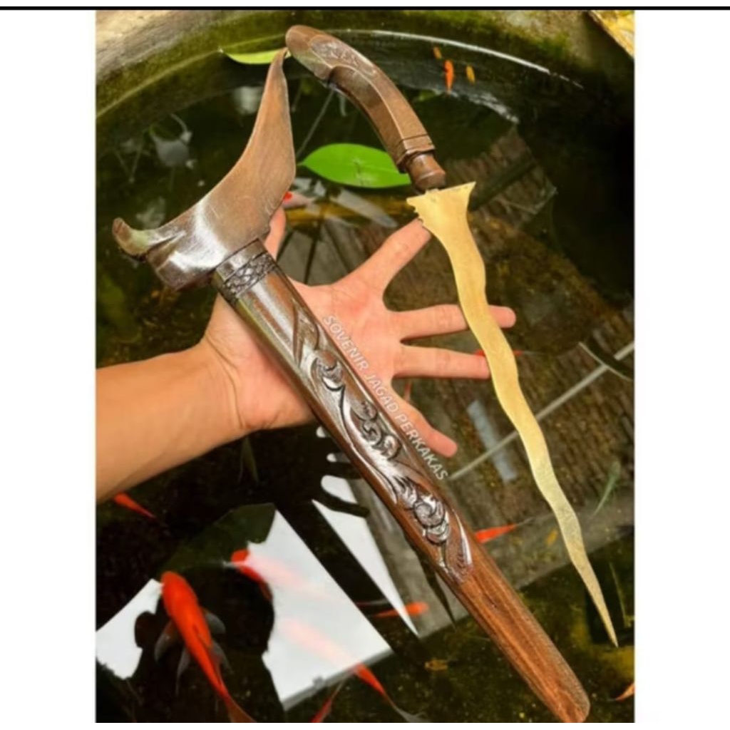 Keris Kuningan Nusantara Kaligrafi Pusaka 40cm