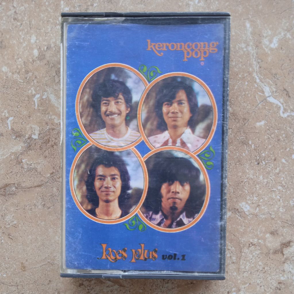 Kaset Pita Koes Plus "Keroncong Pop Vol. 1"