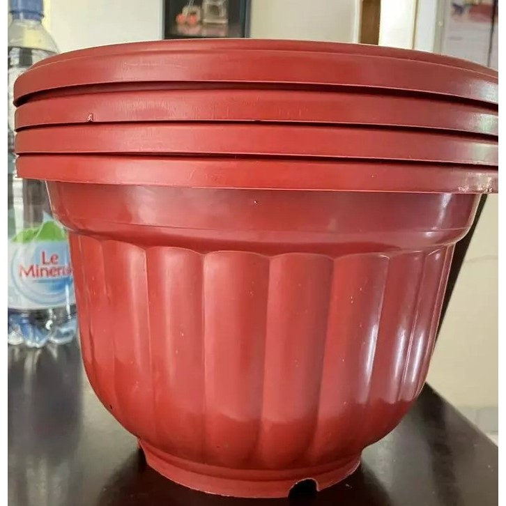 Indiemarkeet Pot Bunga Plastik Model Belimbing Warna Merah Bata Ukuran 30