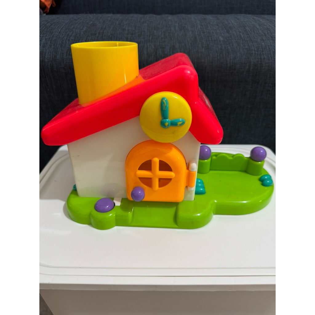 diorama rumah tomy