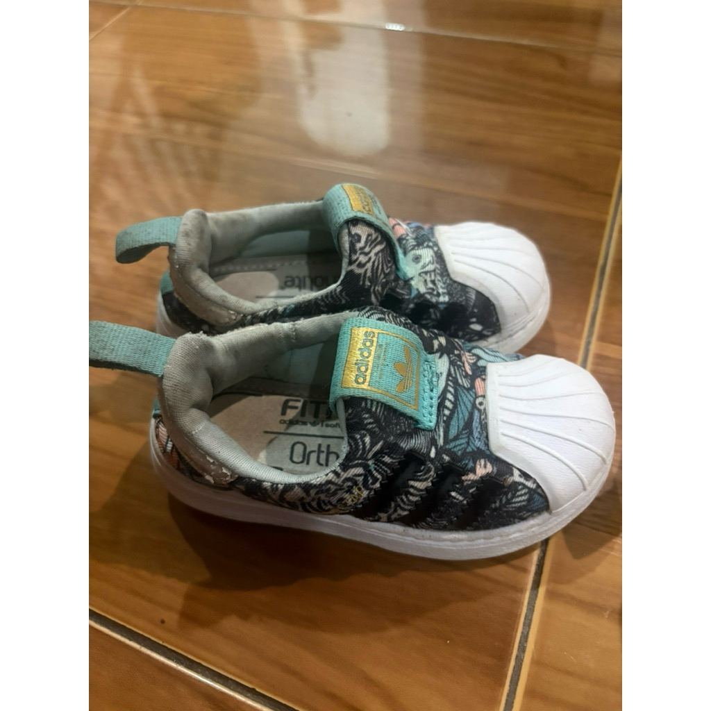 adidas superstar preloved