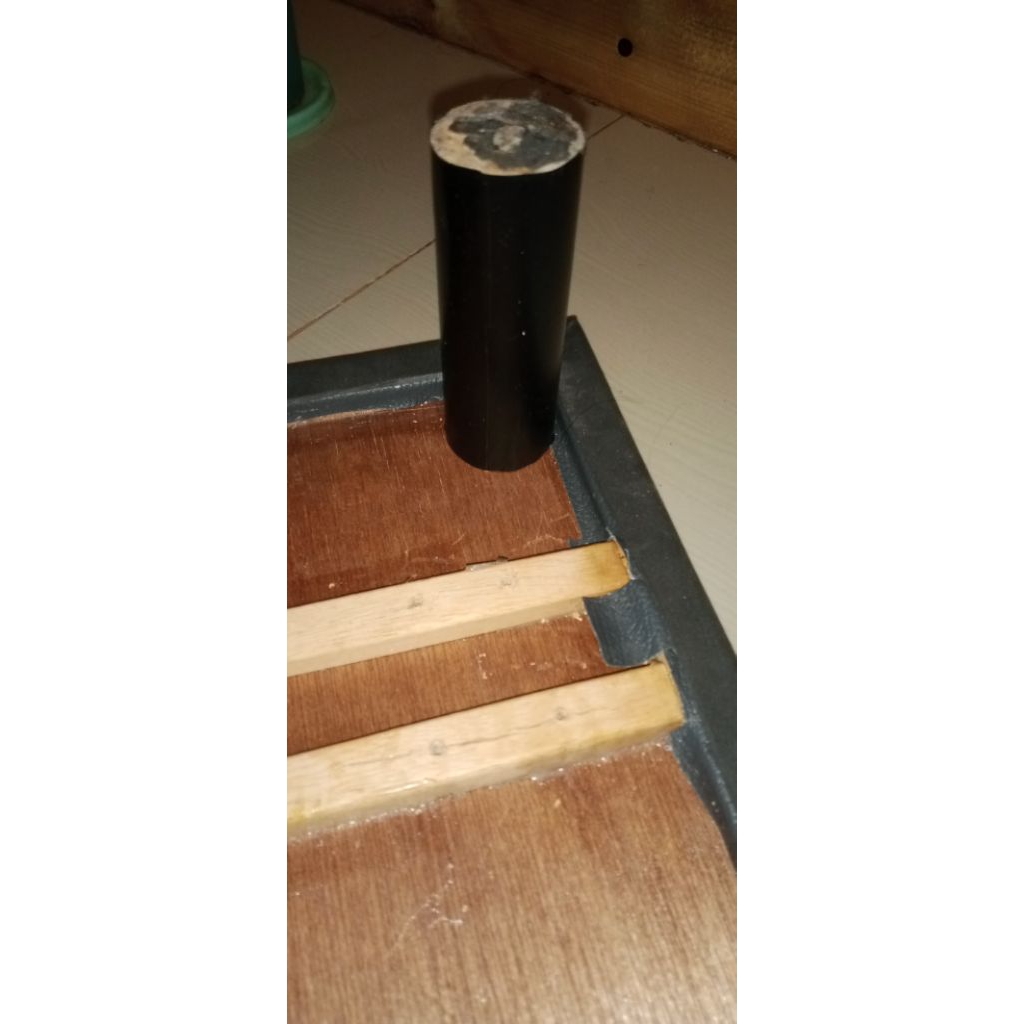 Stand/Riser Monitor Kayu Hand Made Kondisi Bekas/Second.