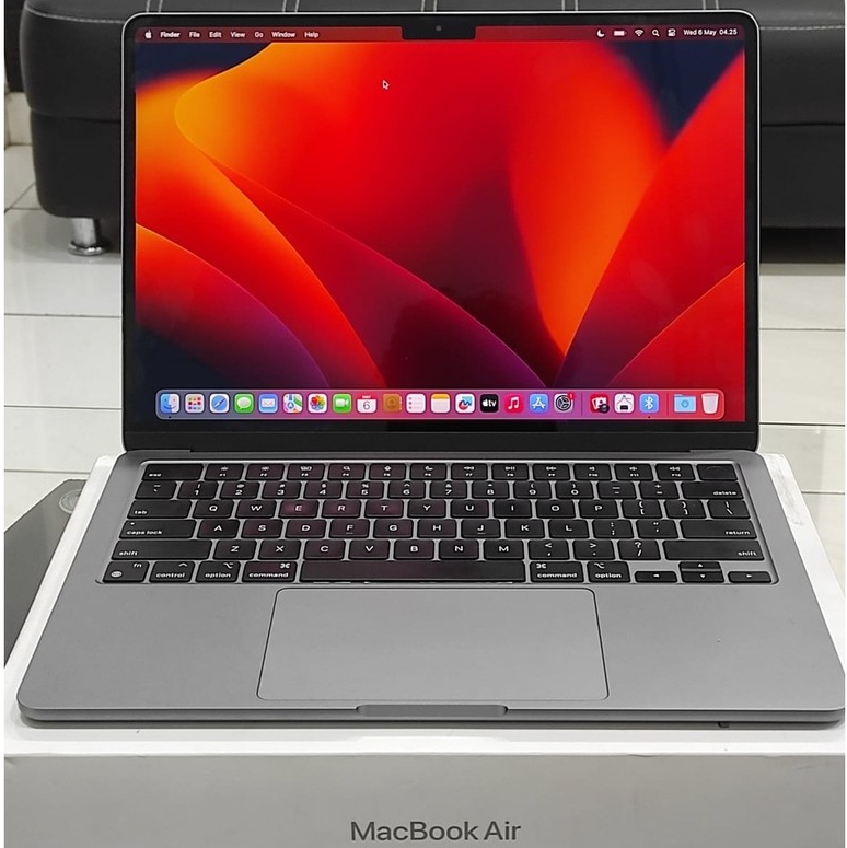 MACBOOK AIR M2 13Inch A3113 Ram 8/256GB SECOND FULLSET EX-RESMI