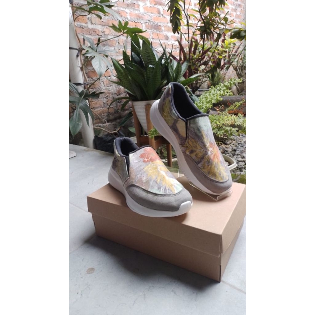 sepatu kulit ecoprint