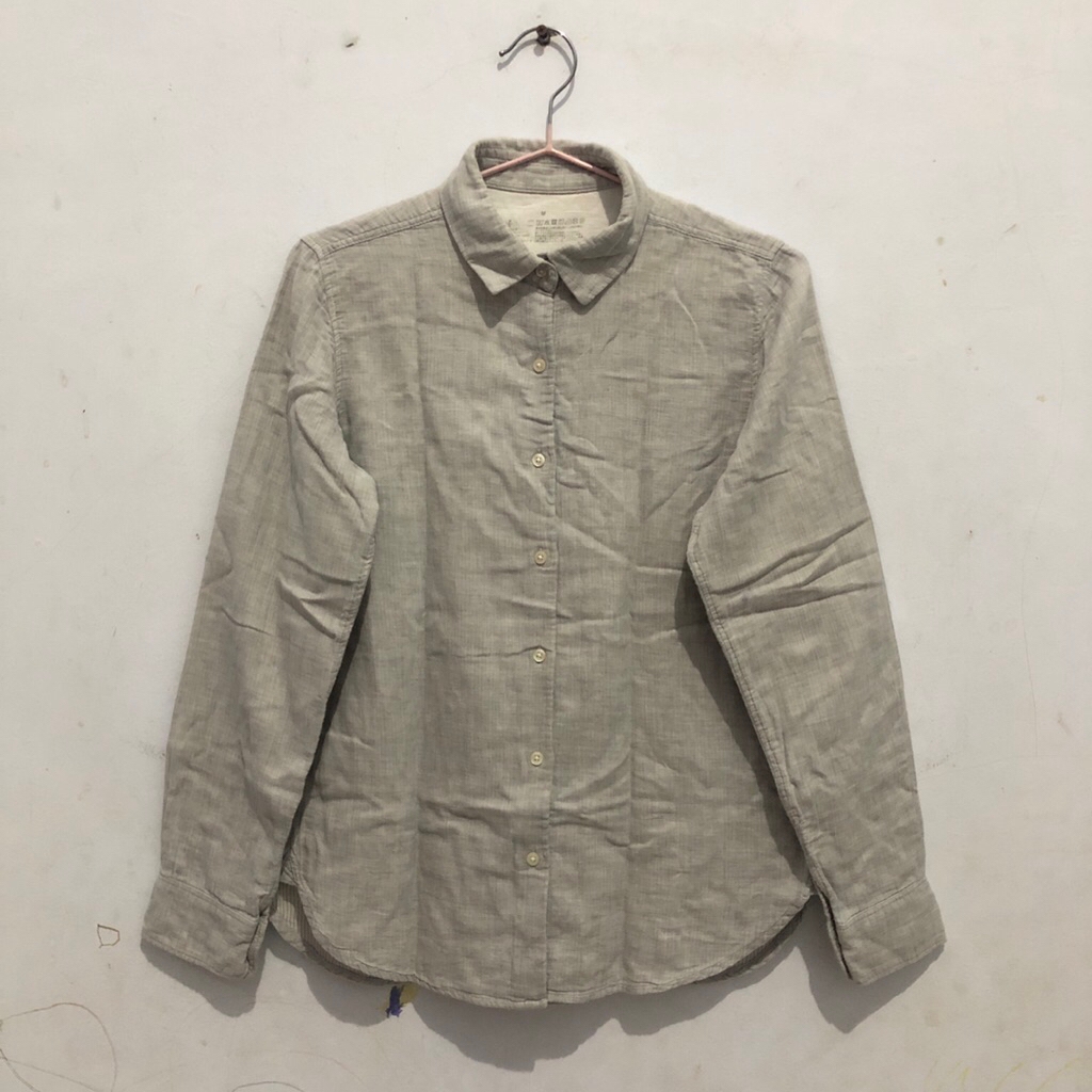 MUJI KEMEJA ABU