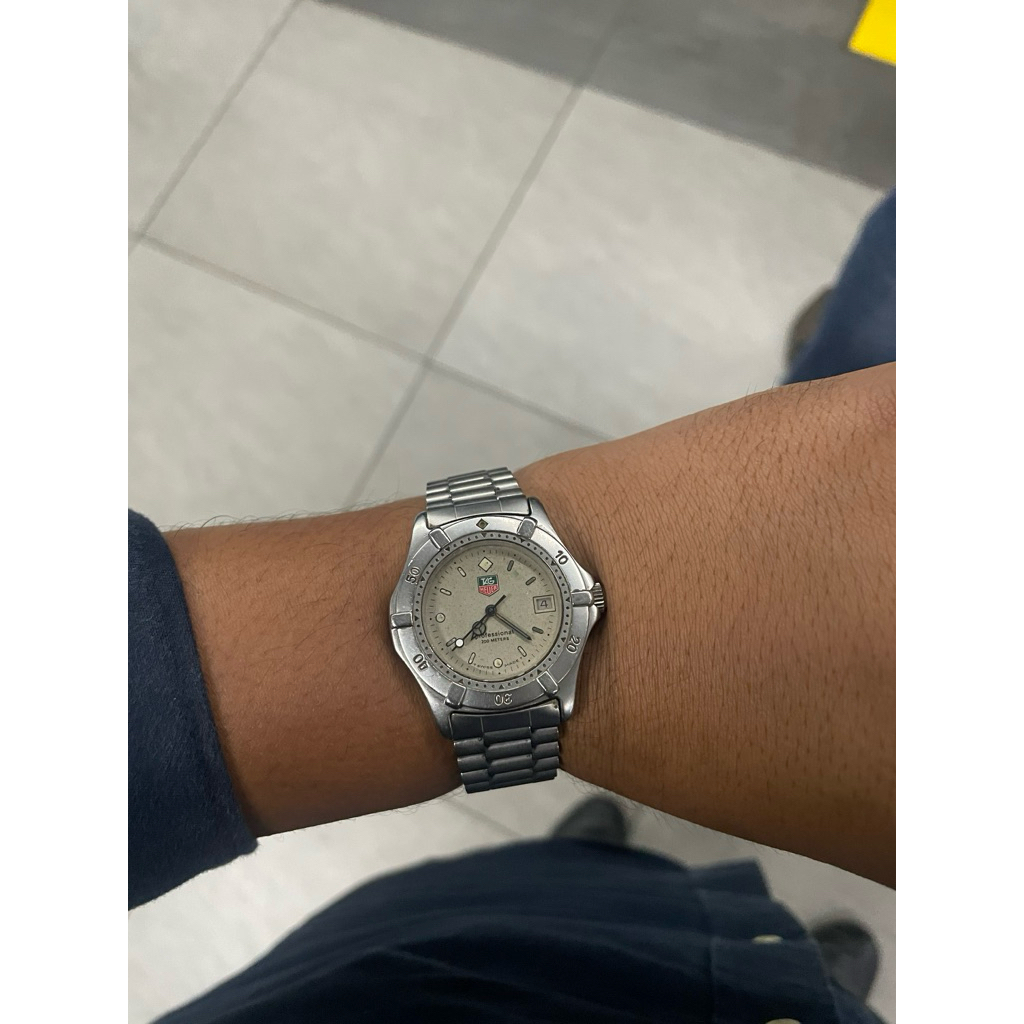 tag heuer 200 Professional