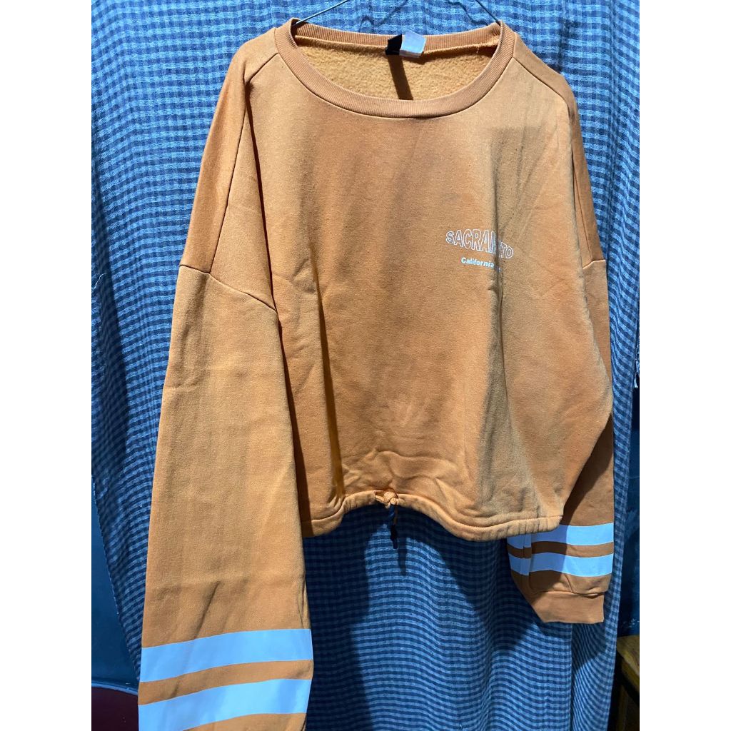 PRELOVED Crop Top H&M Sweater
