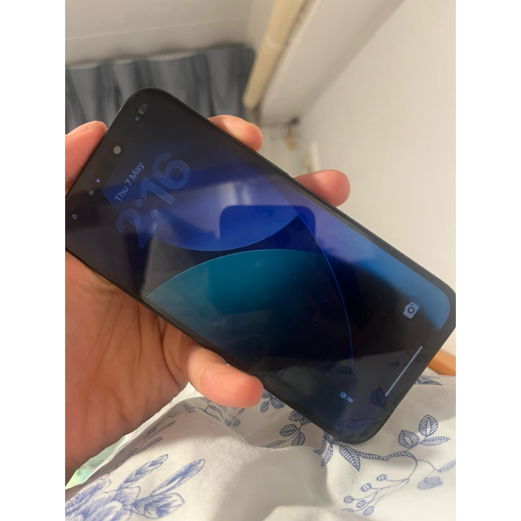 iphone 15 pro 512GB