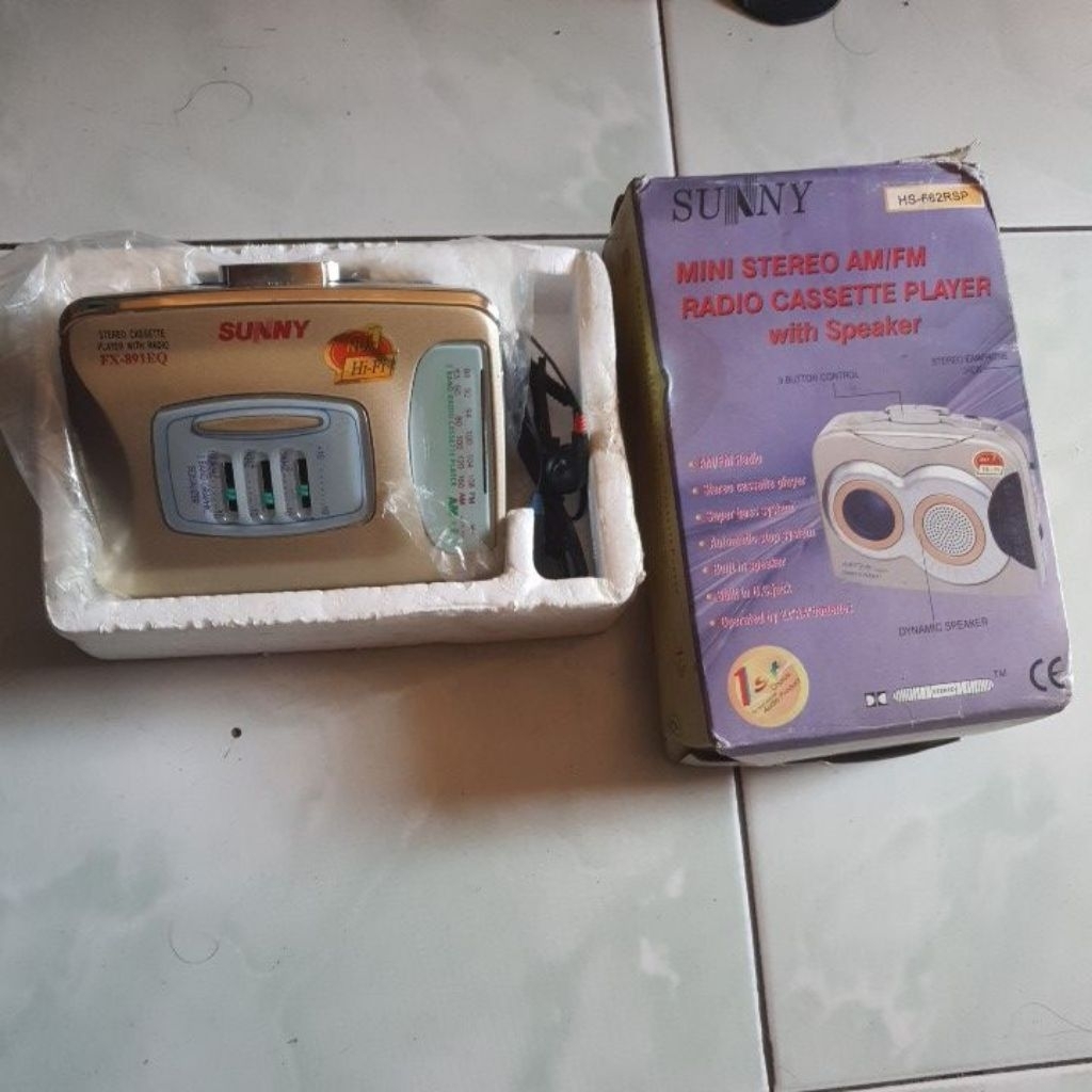 WALKMAN SUNNY RADIO NORMAL TAPE BUTUH PERBAIKAN