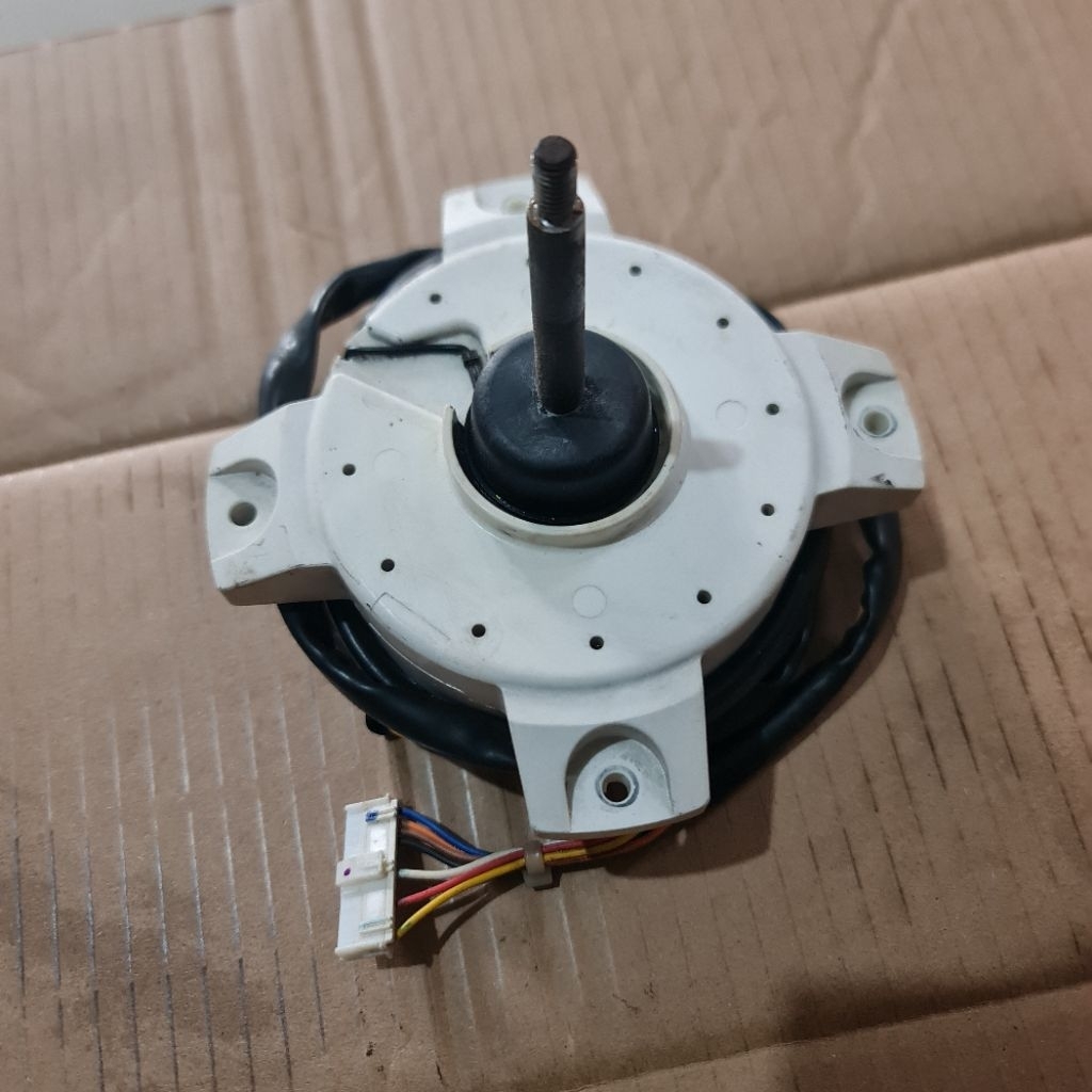 Star Motor Fan Kipas Blower Outdoor Ac Daikin InverterRKQ25-20-15SVM4 DC