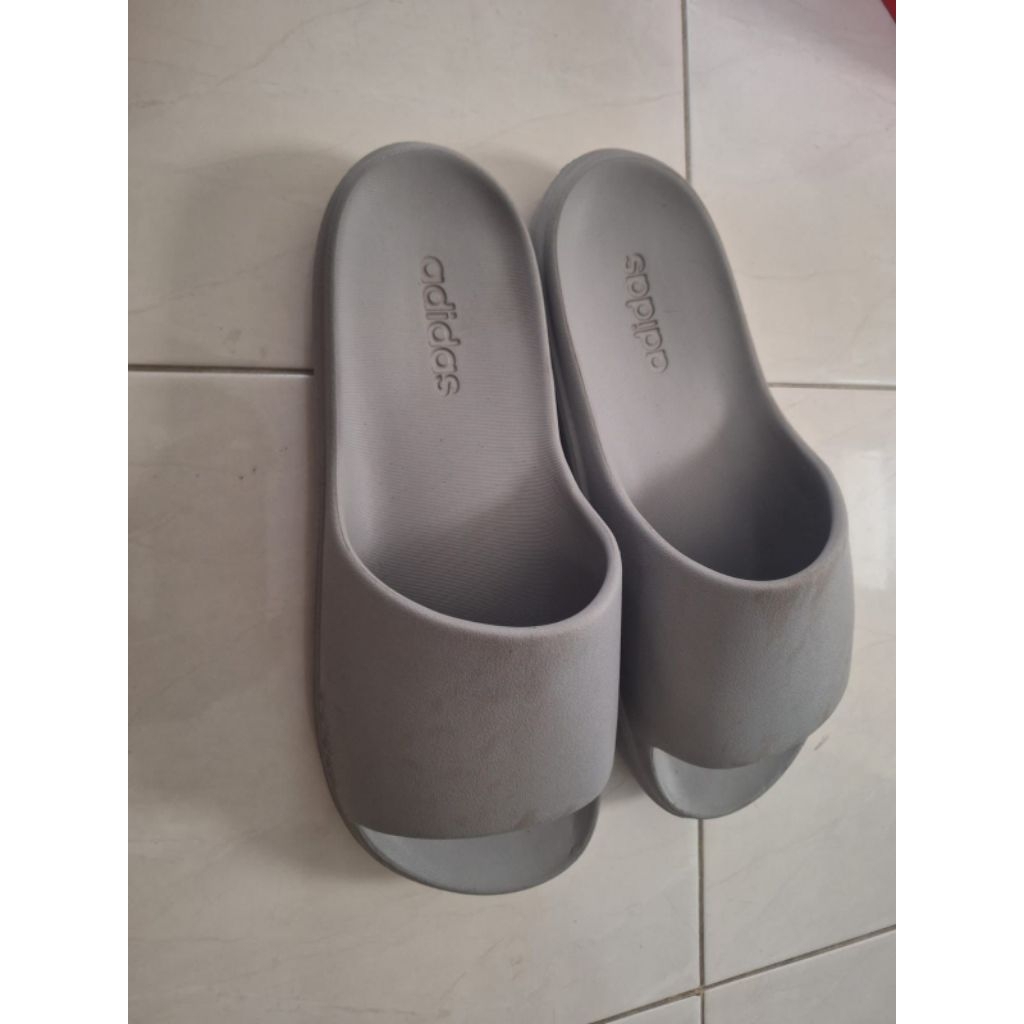 Preloved Sendal Adidas Man