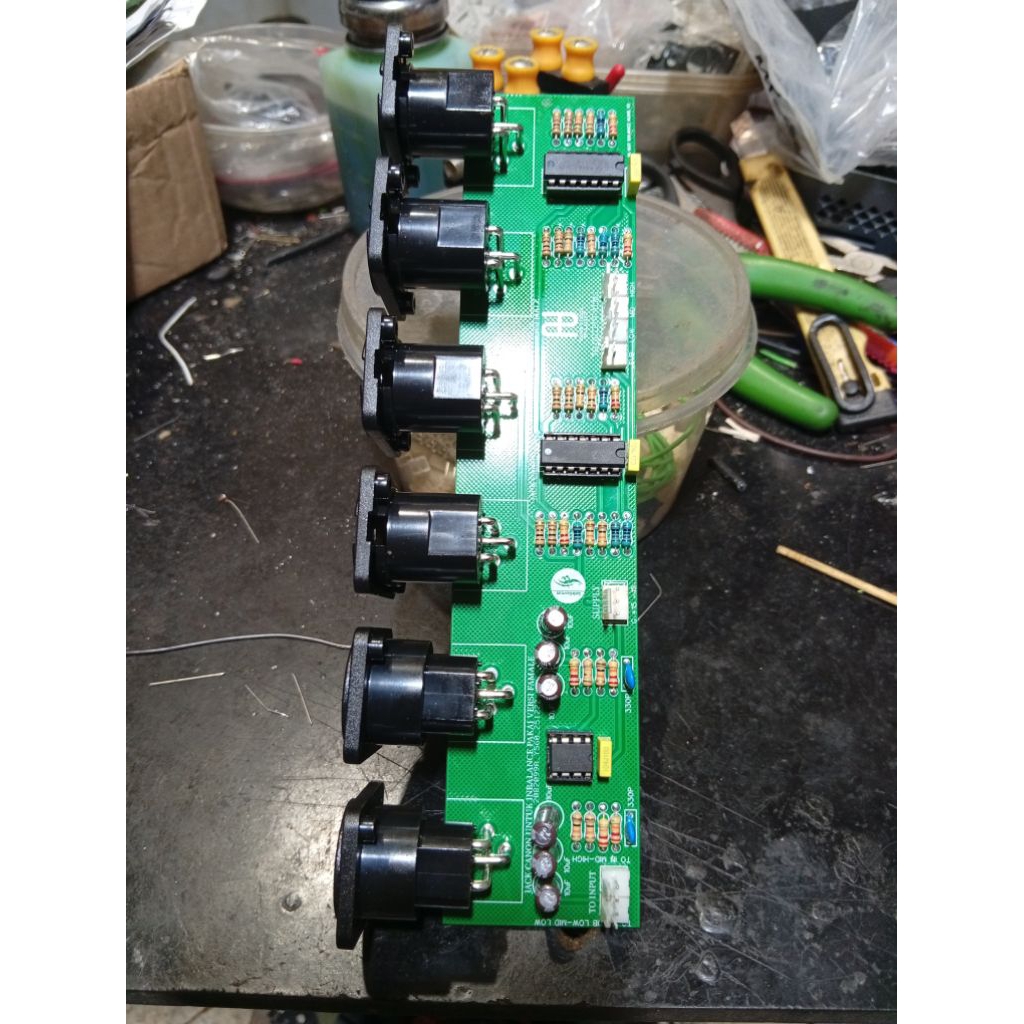 input balance doble layer 2 input 4 output. untuh kebutuhan ALMS, Crossover dll.