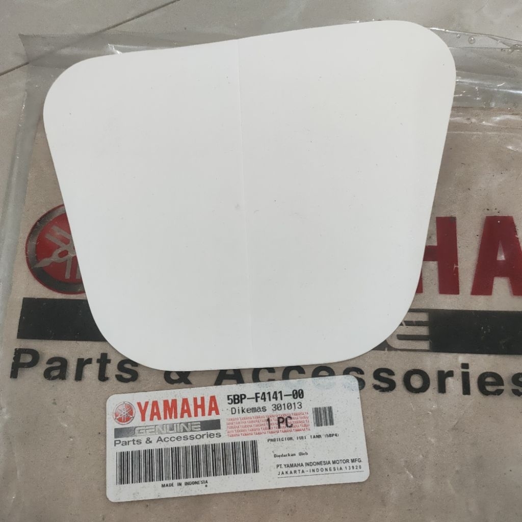 Protector, fuel tank (5BP4) stiker pelindung tangki Yamaha Scorpio Z Orig YGP 5BP-F4141-00