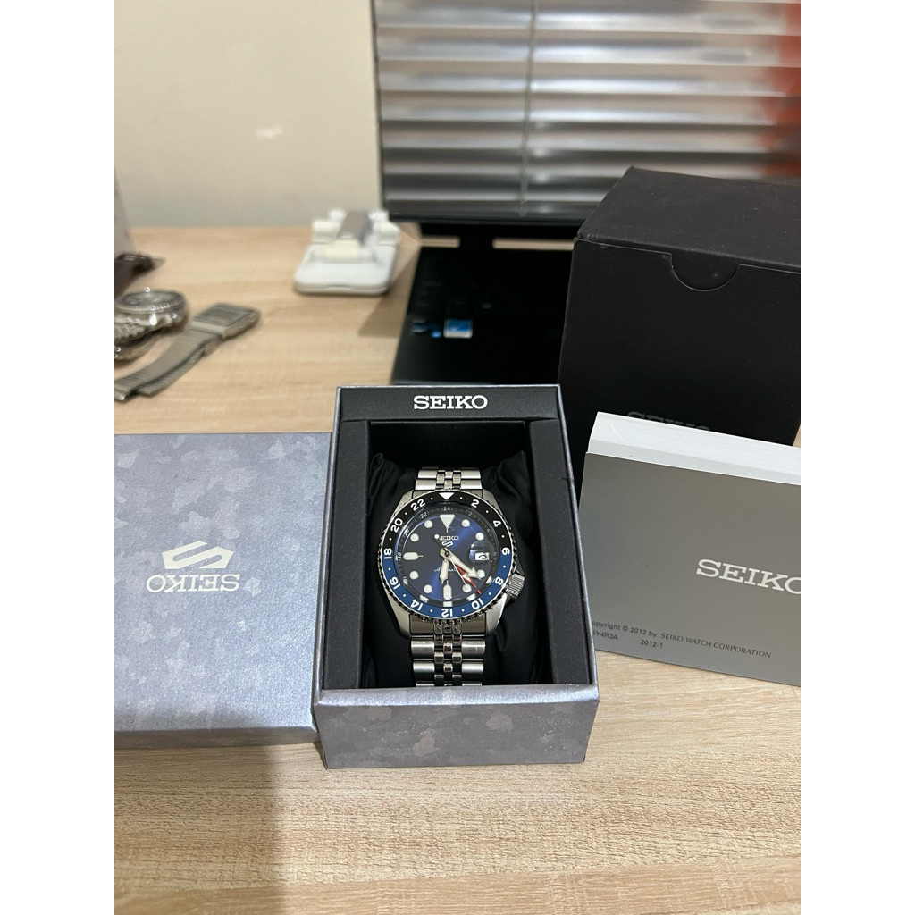 Seiko 5 GMT (Second)