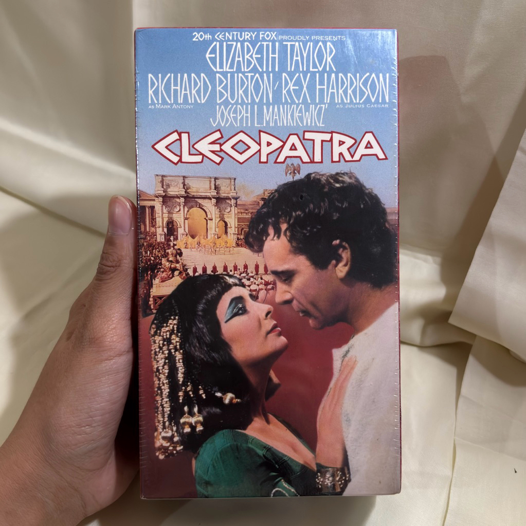 Kaset tape VHS Cleopatra double cassette factory sealed