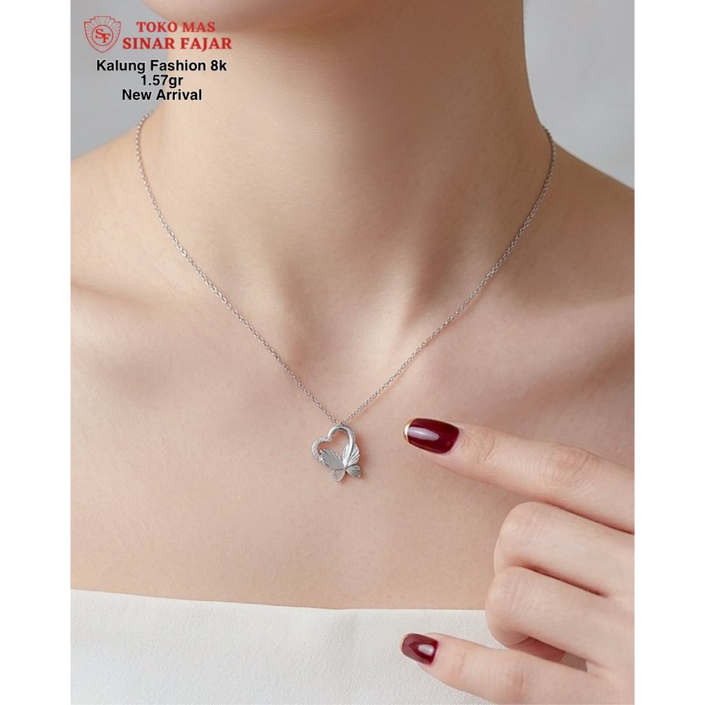 Kalung emas liontin kupu emas kadar 8k berat 1.57 gr