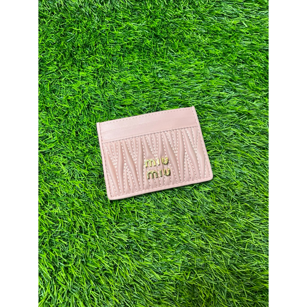 M iu M iu Matelasse Nappa Leather Card Holder – Dompet Kartu Wanita #mu5931