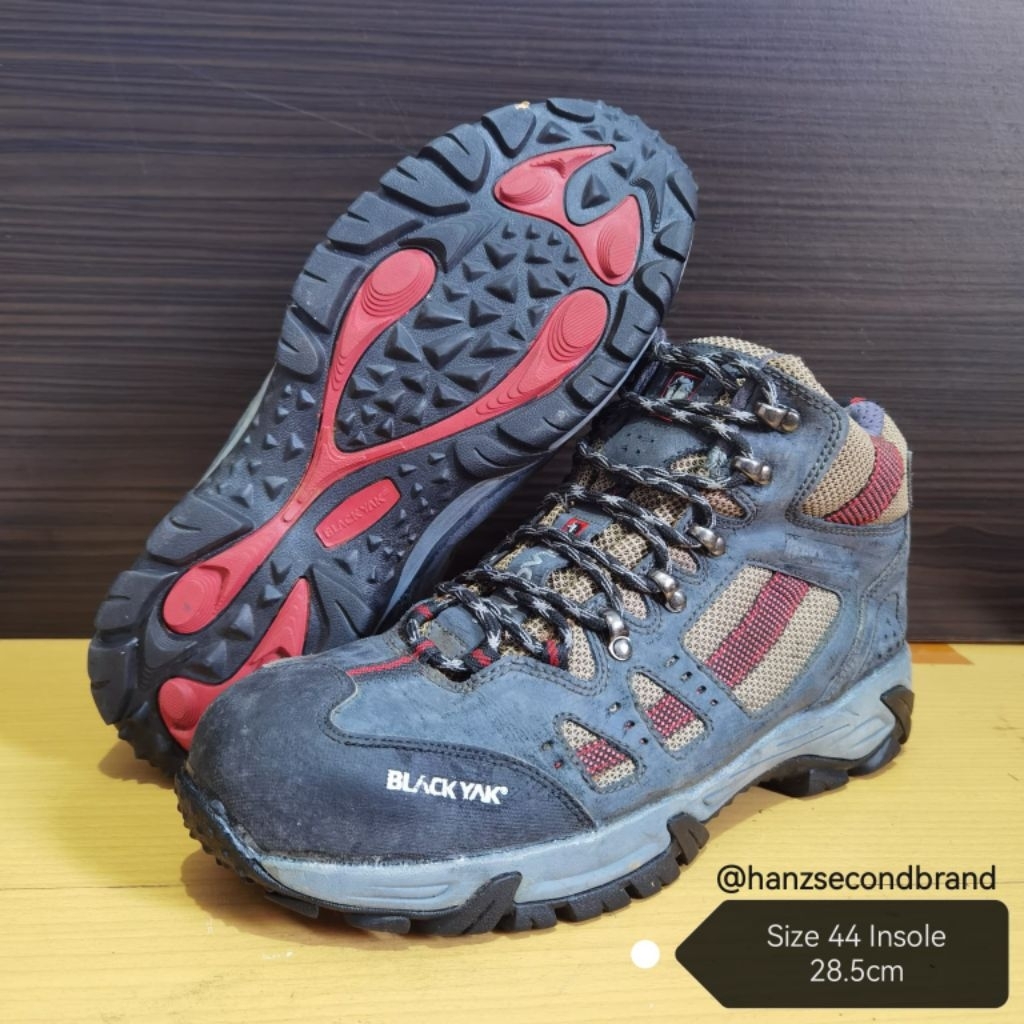 Sepatu SAFETY BLACKYAK 44
