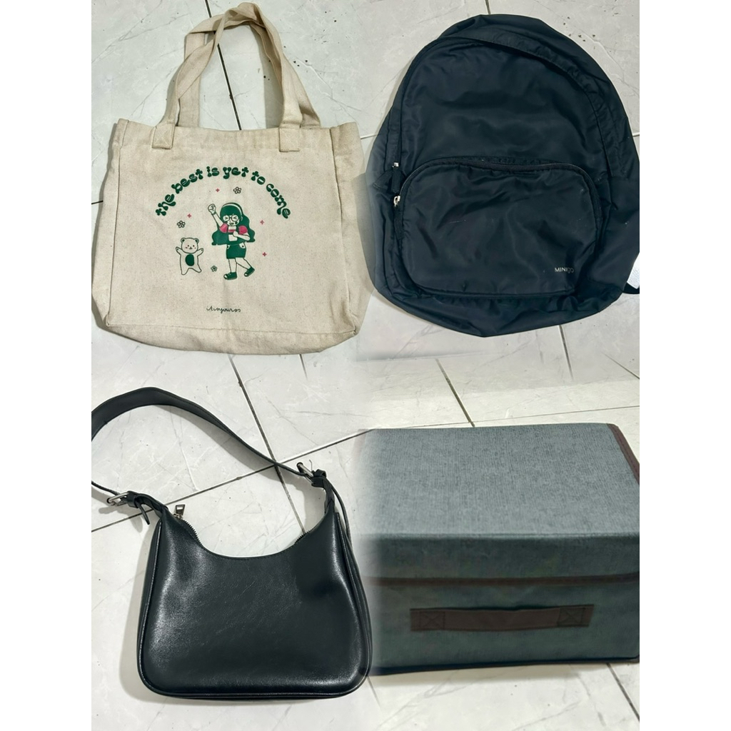 [TAKE ALL] Preloved Tas Totebag Itisyoursss Handbag Hitam Shoulder Bag Ransel Backpack Miniso Minigo