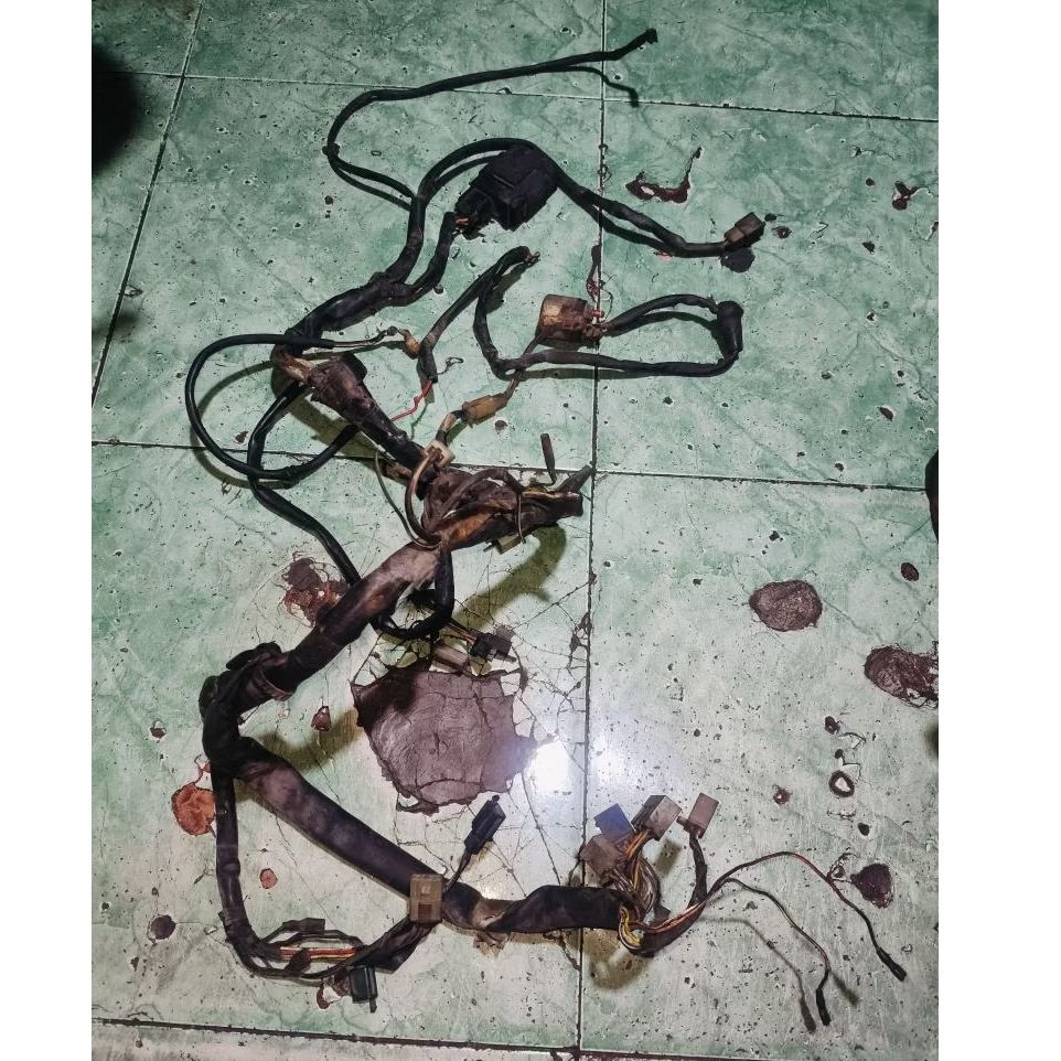 kabel body saja smash new barang masih bagus ORI bawaan copotan cabutan lepasan motor asli