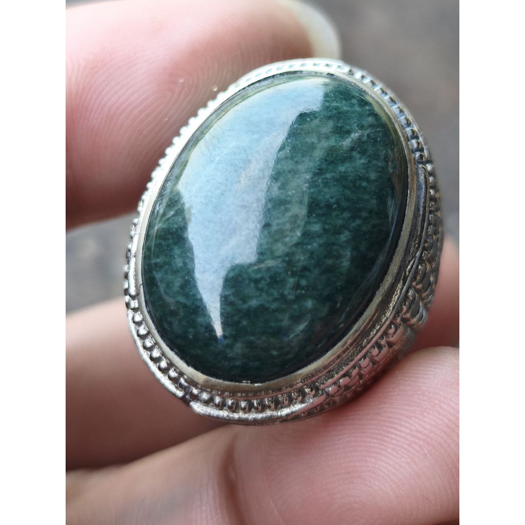 batu cincin giok Nabire Papua hijau atau darkgreen Papua