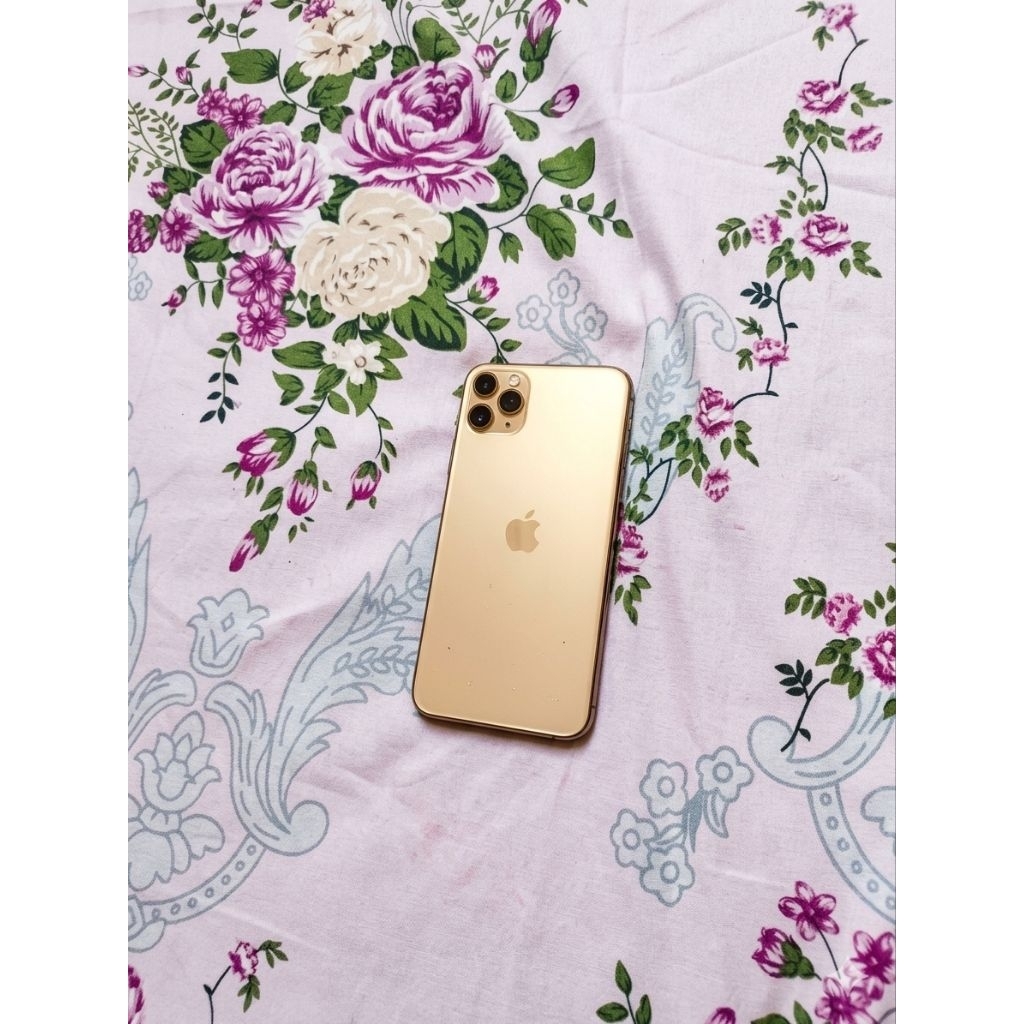 iPhone 11 ProMax 256GB GOLD