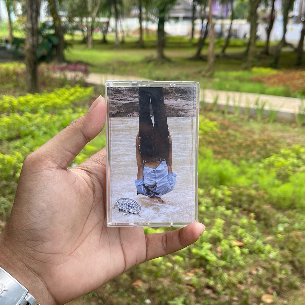 Kaset Pita The Skit Dangkal