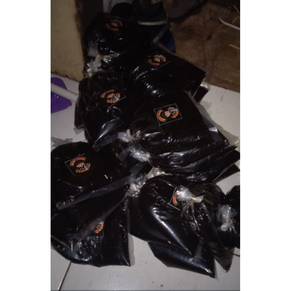 Umpan gt lele brownis darah sapi 400 gram