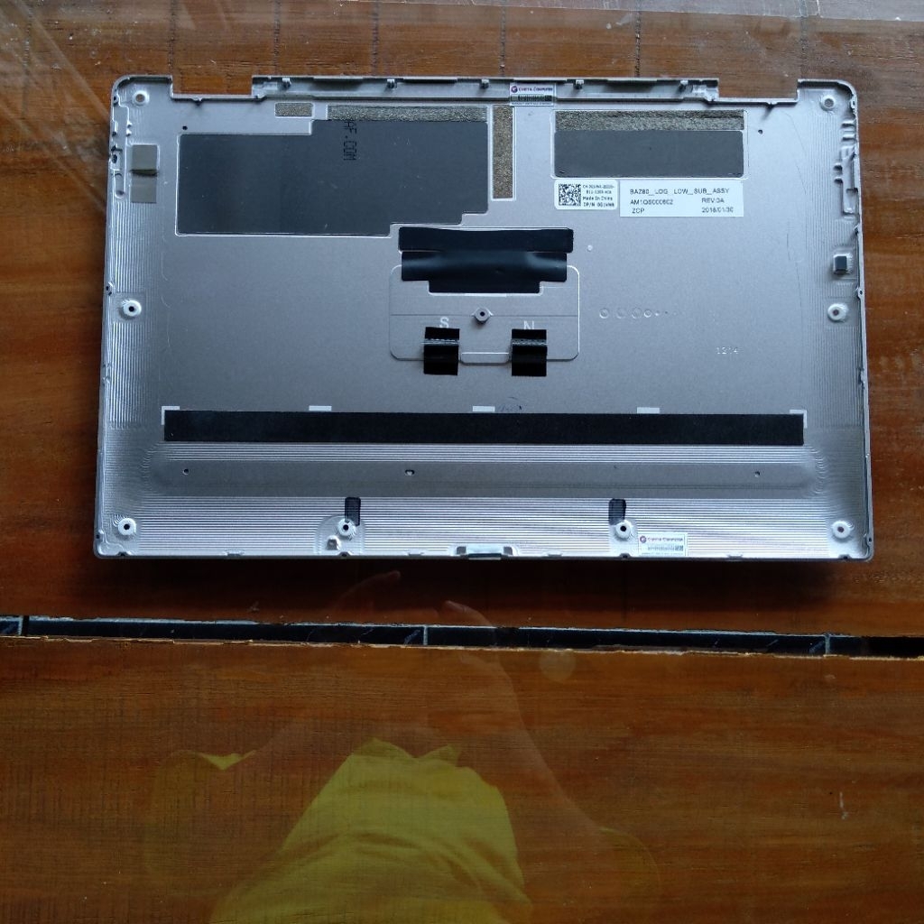 casing bawah dell xps 13 9365 model p71g