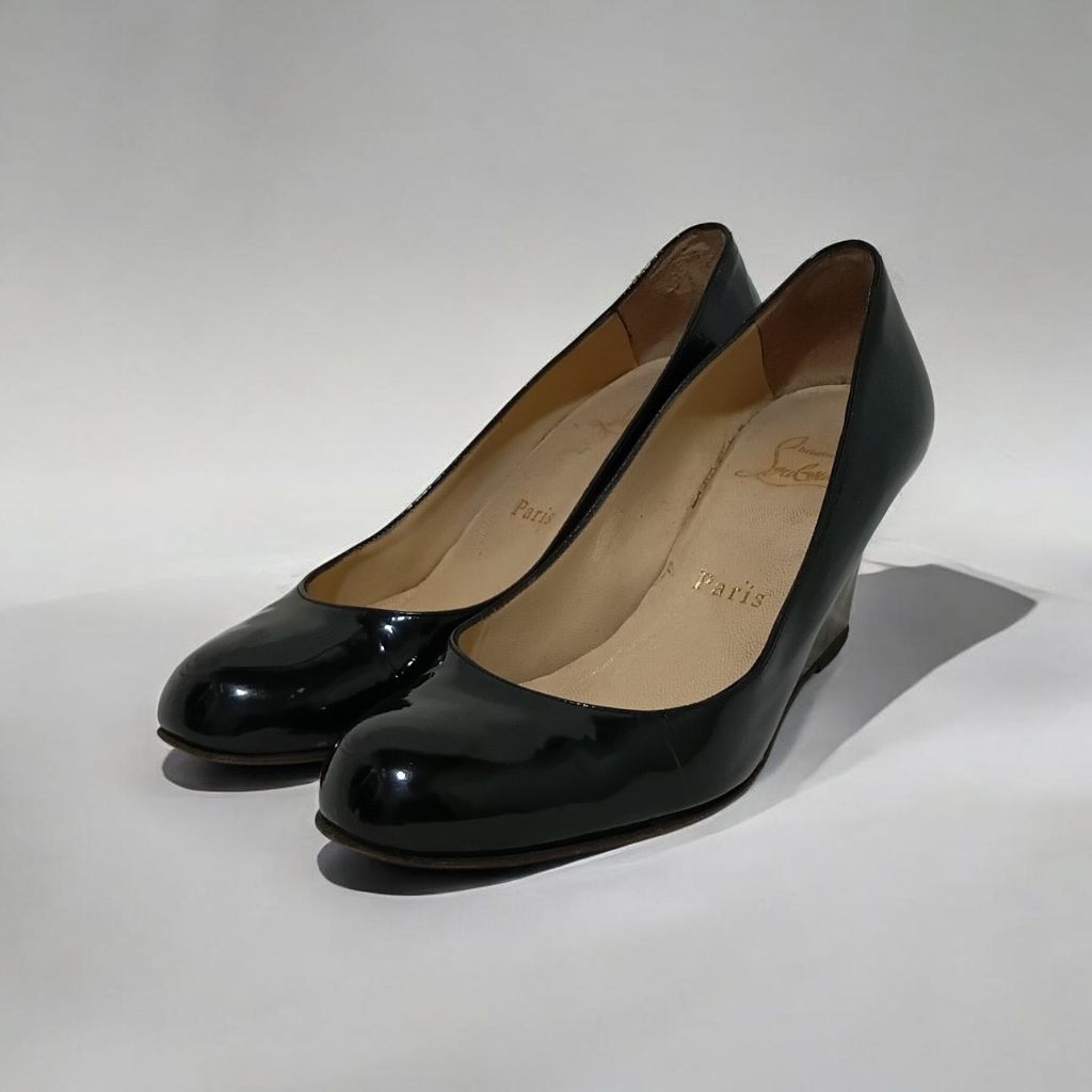 Christian Louboutin Miss Boxe Black Patent Leather original