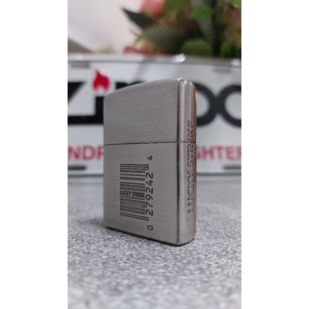 Zippo Lucky Strike barcode Nos